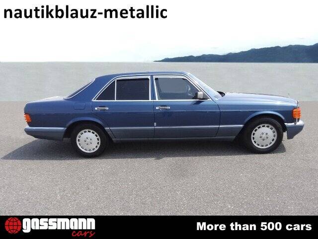Image 4/15 of Mercedes-Benz 300 SE (1991)