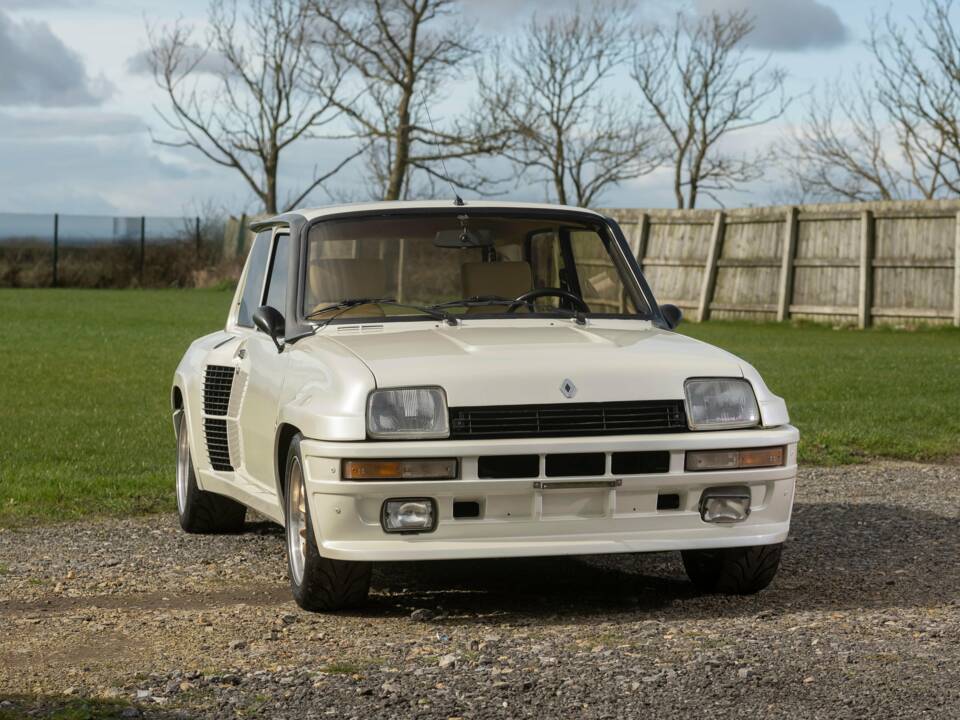 Bild 8/26 von Renault R 5 Turbo 2 (1984)