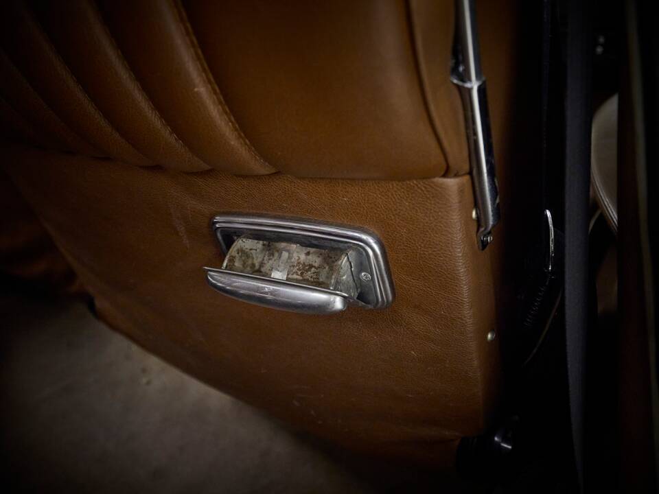 Image 66/98 de Citroën DS 21 Pallas (1971)