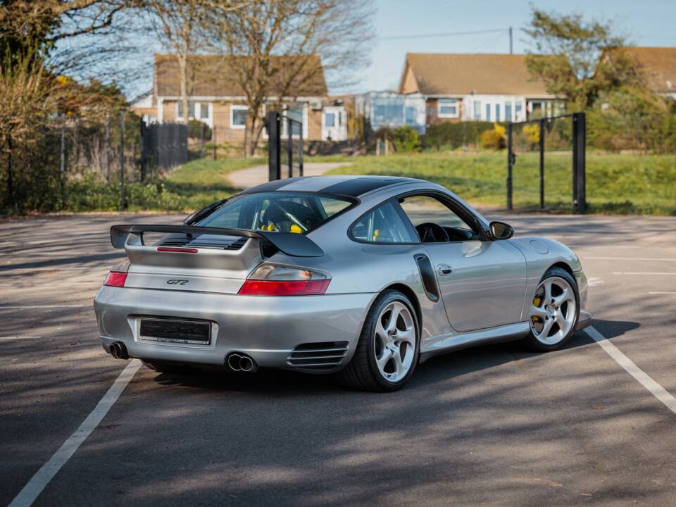 Bild 16/50 von Porsche 911 GT2 (2002)