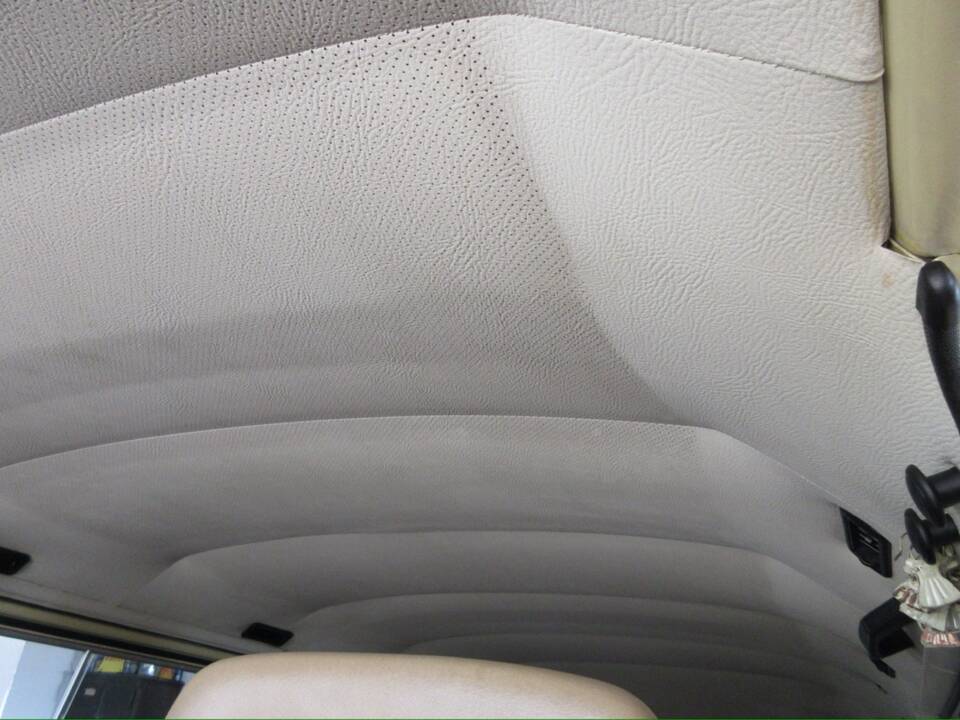 Image 23/40 of Volkswagen T3 Caravelle 2.0 (1987)