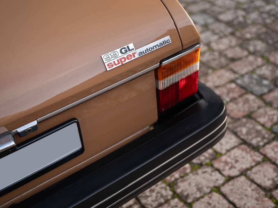 Image 15/84 de Saab 99 Combi Coupe (1976)