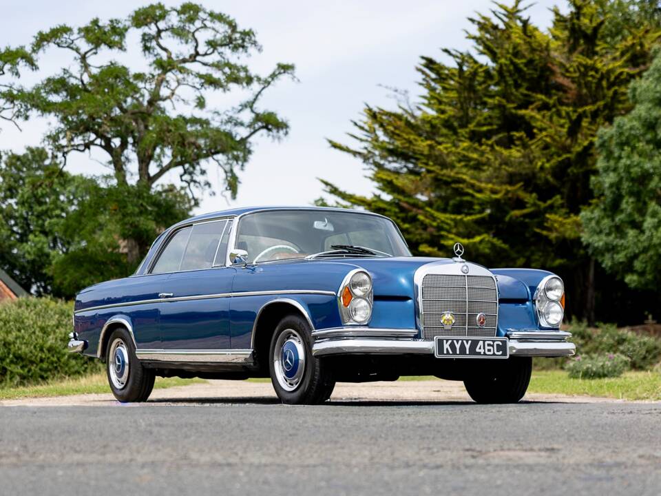 Afbeelding 5/62 van Mercedes-Benz 300 SE (1965)