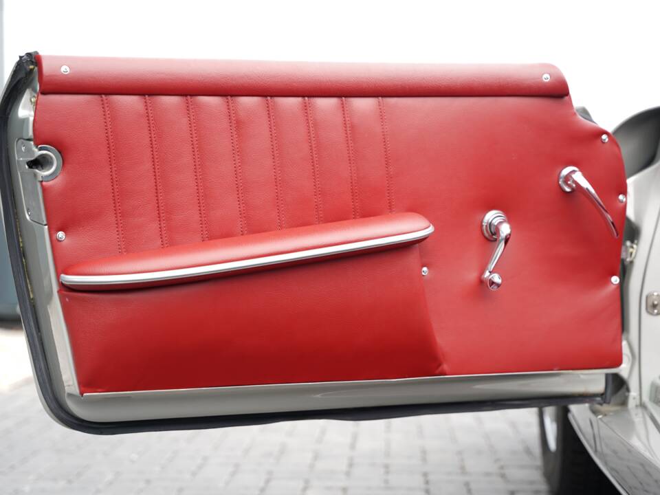 Image 12/47 de Mercedes-Benz 190 SL (1956)