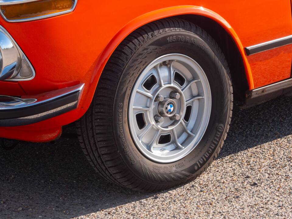 Bild 14/50 von BMW 2002 tii Touring (1973)