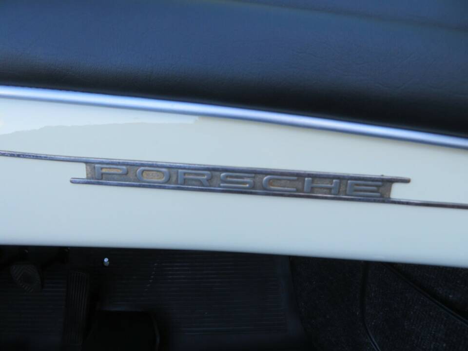 Image 18/20 of Porsche 356 A 1600 Convertible D (1959)