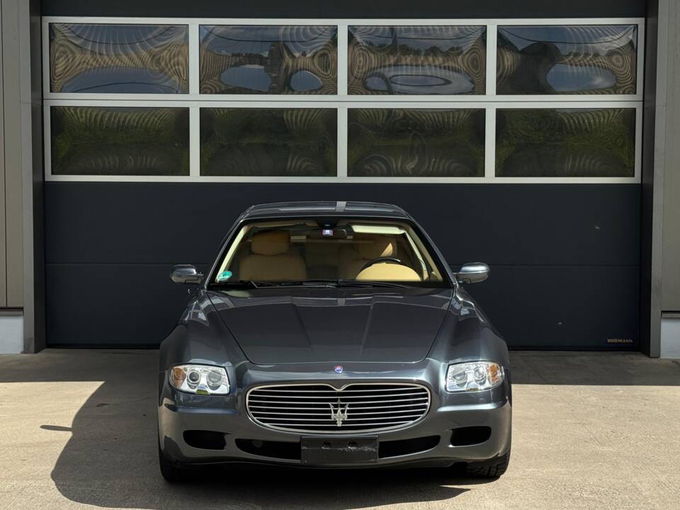 Bild 2/19 von Maserati Quattroporte 4.2 (2004)