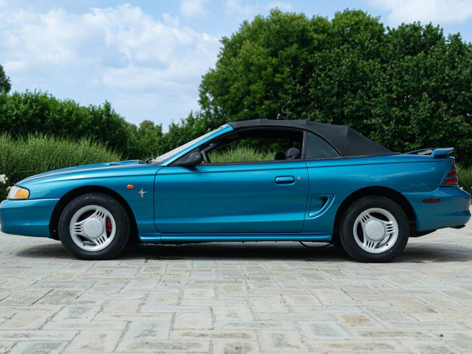 Image 7/50 of Ford Mustang (1994)