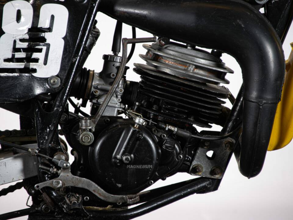 Image 28/50 of Suzuki RM 125 (1978)