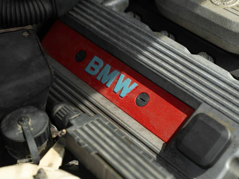 Bild 49/50 von BMW 318is "Class II" (1994)