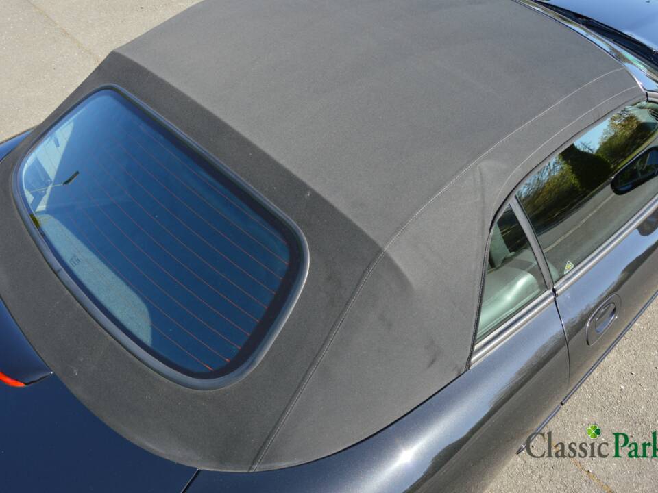 Afbeelding 24/50 van Jaguar XKR (2000)