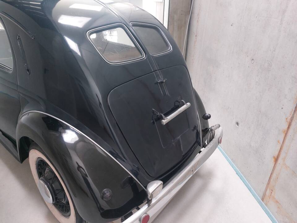 Image 16/27 of Lancia Ardea (1939)