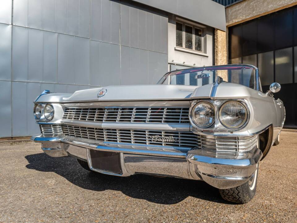 Imagen 8/44 de Cadillac Eldorado Convertible (1964)