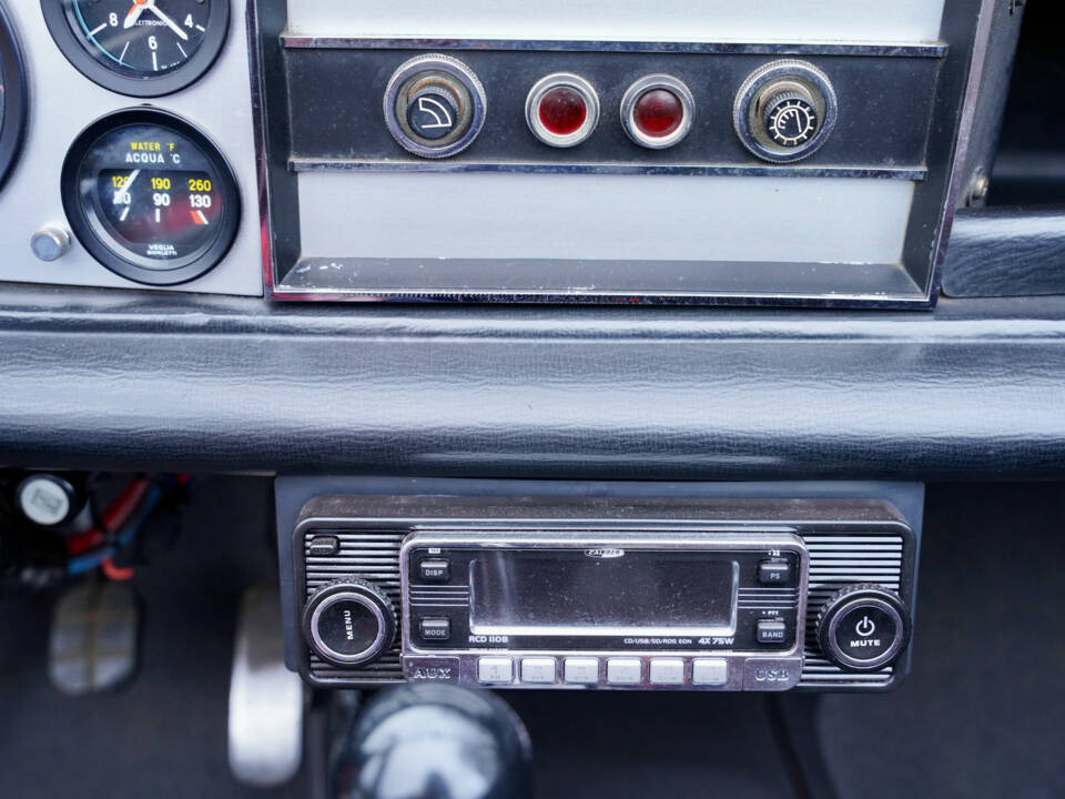 Imagen 7/50 de FIAT 124 Sport Spider (1973)