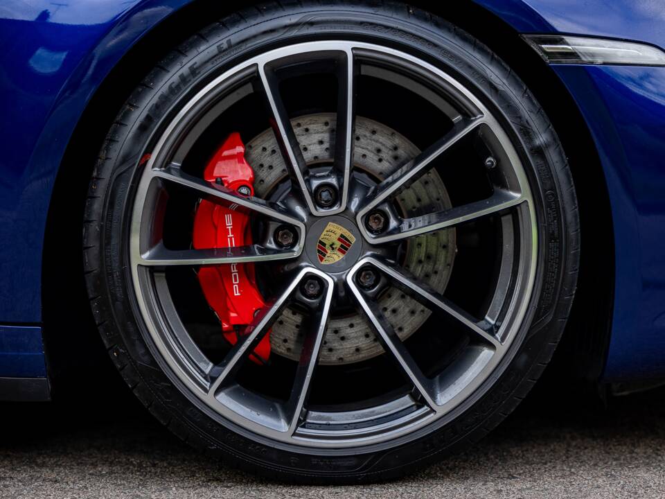 Bild 28/50 von Porsche 911 Carrera 4S (2019)