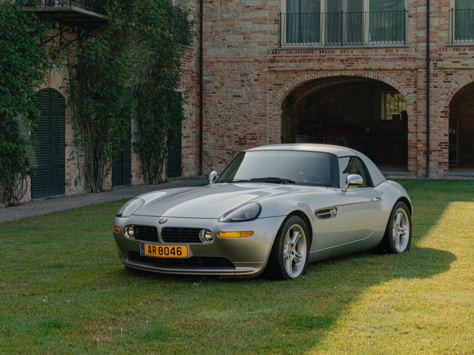 Image 6/185 of BMW Z8 (2001)