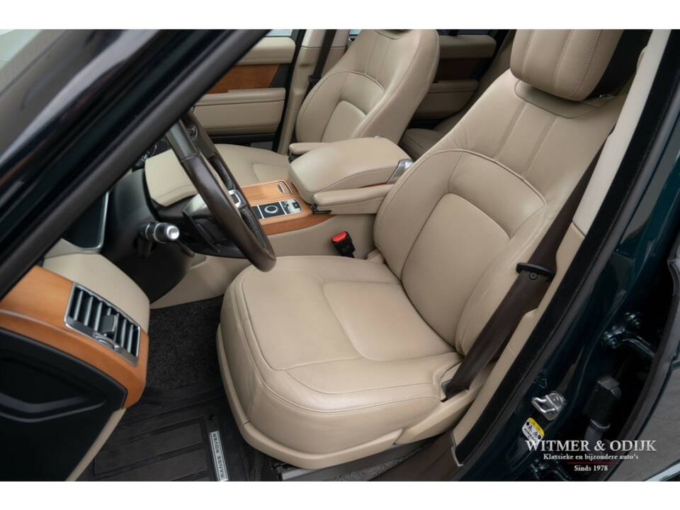 Bild 7/25 von Land Rover Range Rover Vogue P400 (2019)
