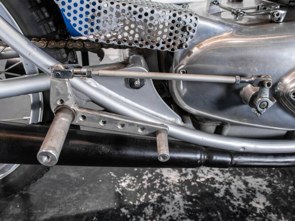 Image 30/32 de Berneg Fario 175 (1952)