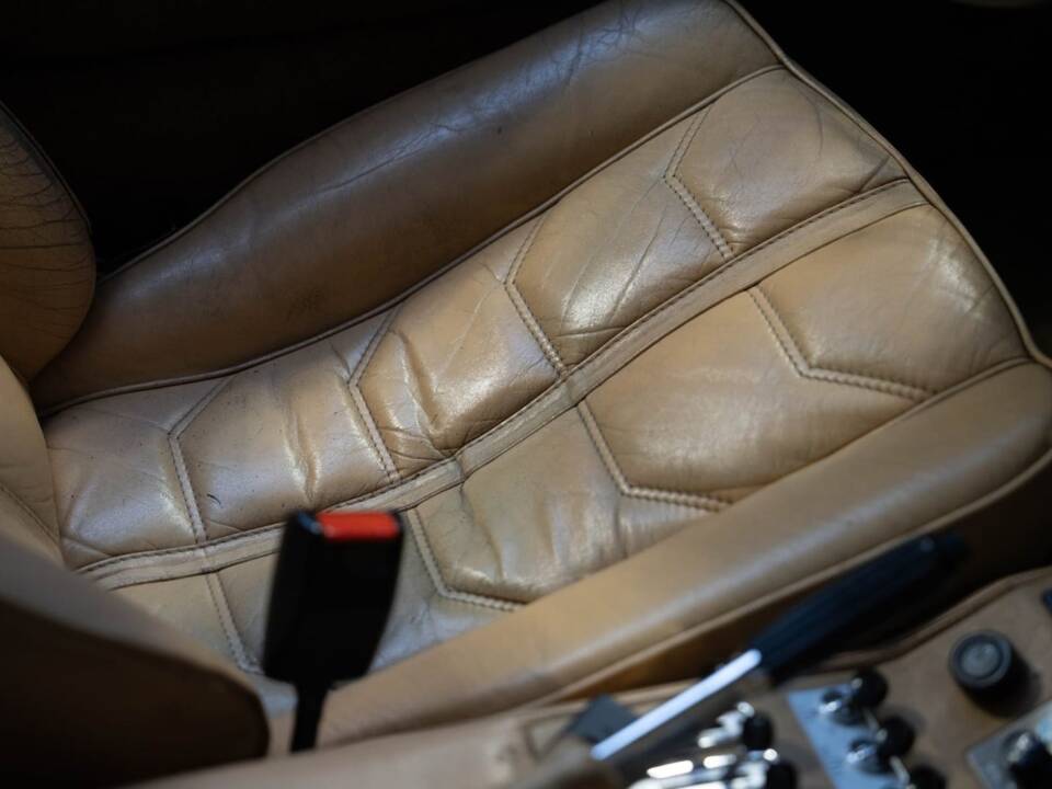 Bild 64/85 von Ferrari 308 GTSi Quattrovalvole (1985)
