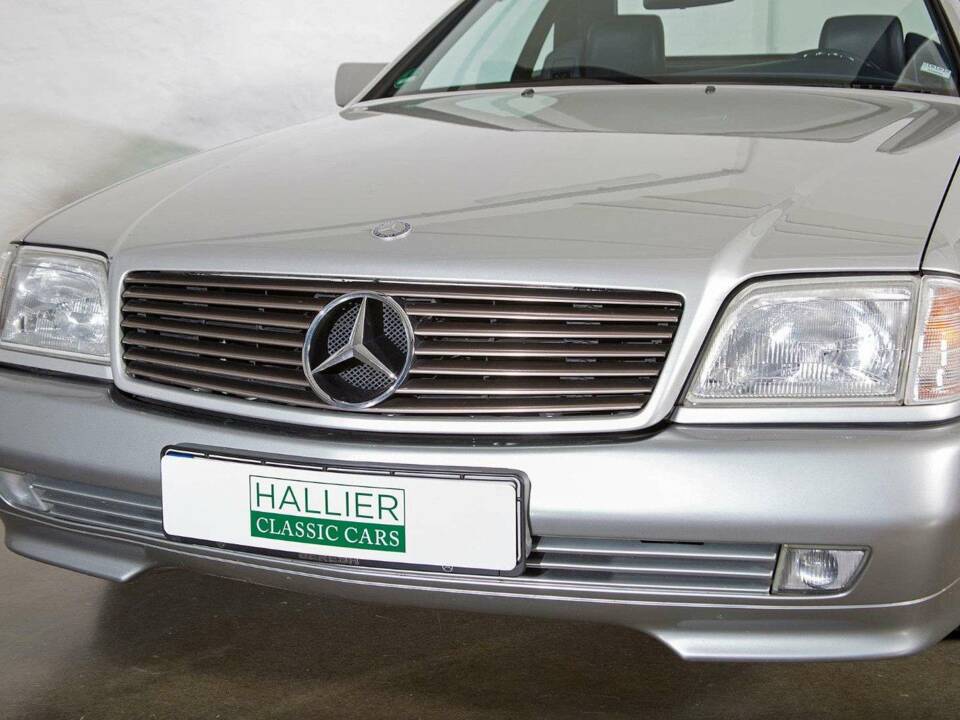 Immagine 7/20 di Mercedes-Benz SL 280 (1994)