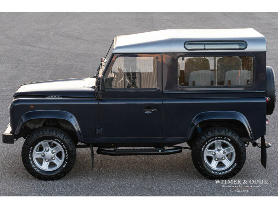 Image 6/25 de Land Rover Defender 90 (1996)