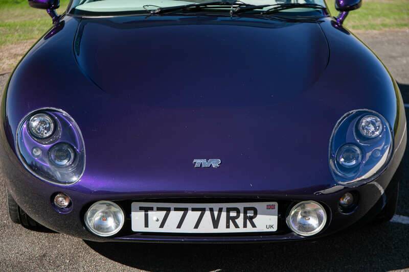 Image 25/41 of TVR Griffith 500 (2001)