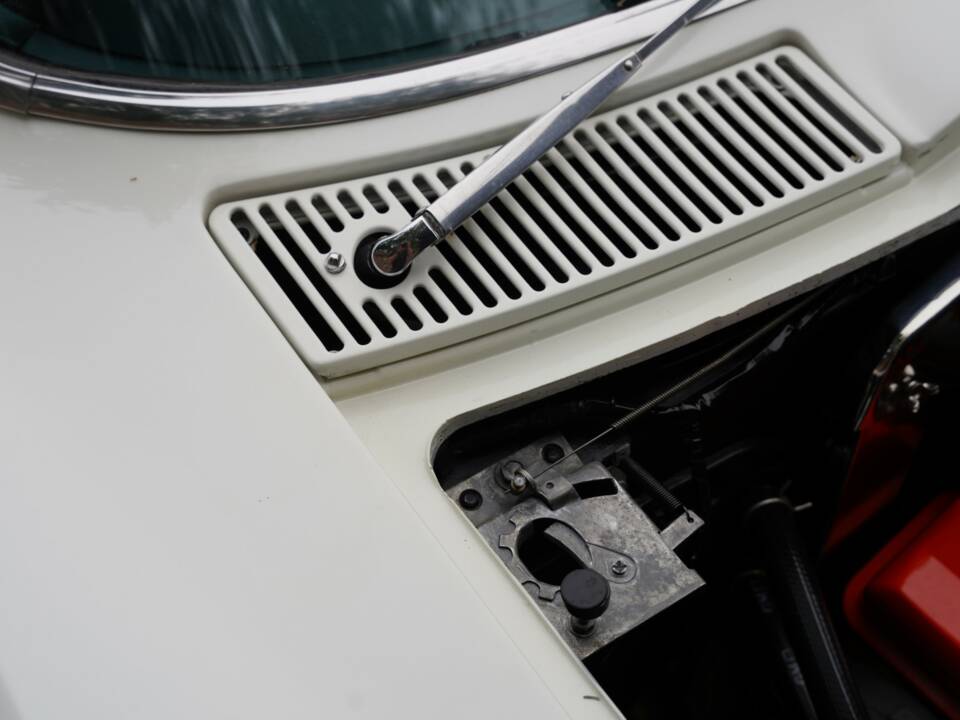 Bild 39/50 von Chevrolet Corvette Sting Ray (1963)