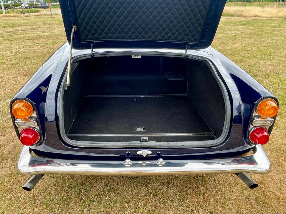Imagen 44/53 de Maserati 3500 GT Touring (1964)