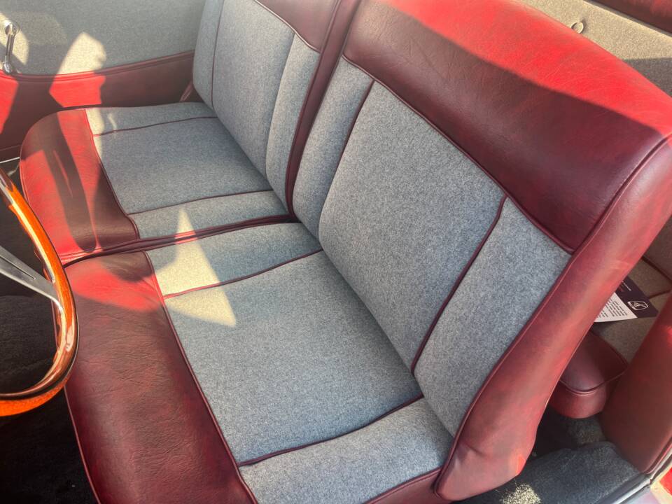 Image 14/21 de Alfa Romeo 1900 C Super Sprint Touring (1956)