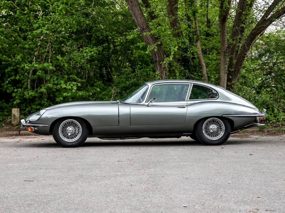 Image 7/19 of Jaguar Type E (2+2) (1969)