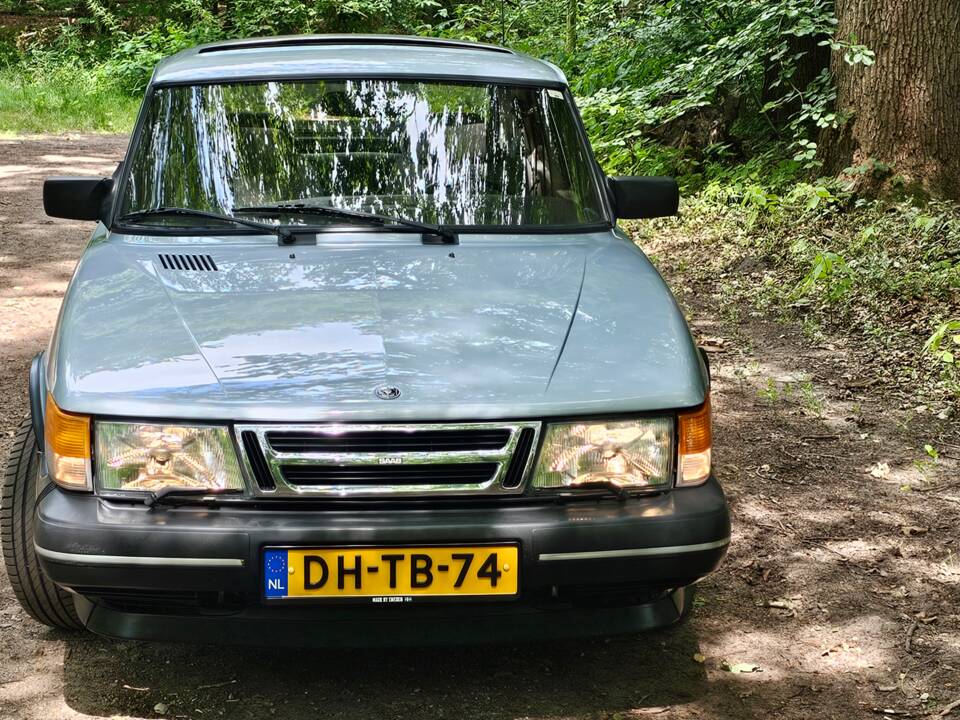 Image 3/22 of Saab 900 S (1992)