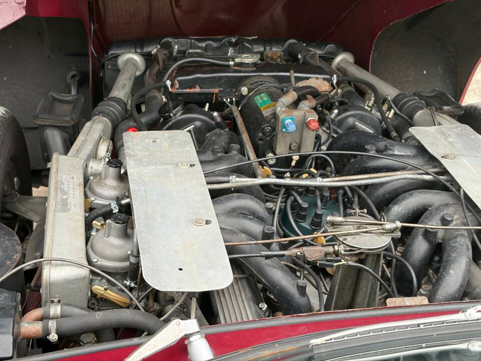 Afbeelding 24/25 van Jaguar E-Type V12 (2+2) (1972)