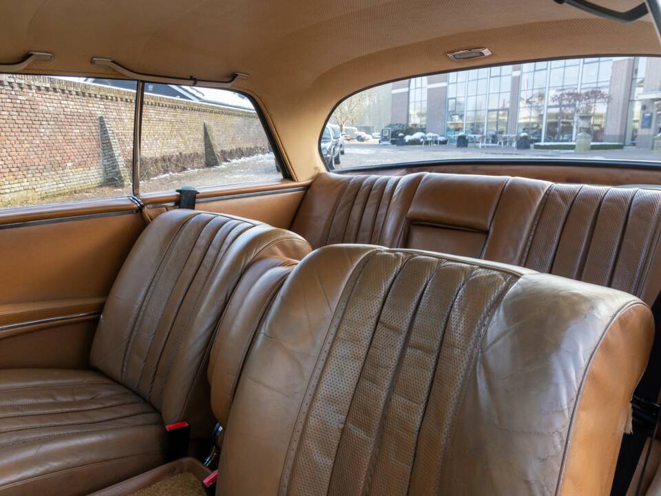 Bild 12/50 von Mercedes-Benz 280 SE 3,5 (1970)