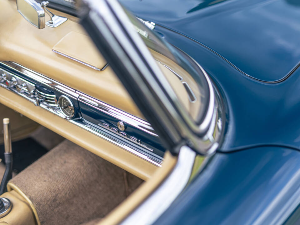 Immagine 31/50 di Mercedes-Benz 300 SL Roadster (1958)