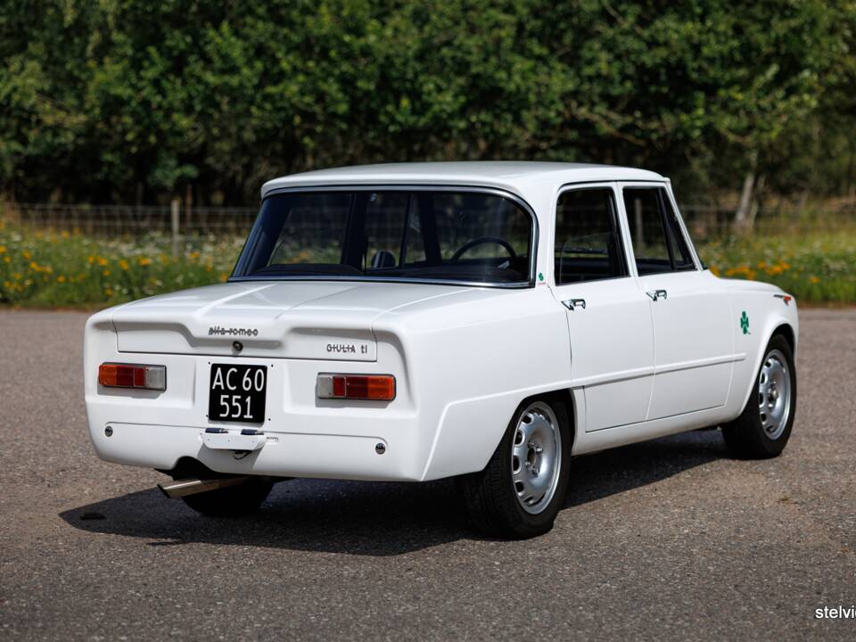 Image 11/40 de Alfa Romeo Giulia 1600 TI (1967)
