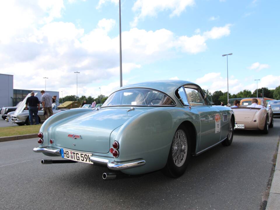 Image 17/36 of Talbot-Lago 2500 Coupé T14 LS (1962)