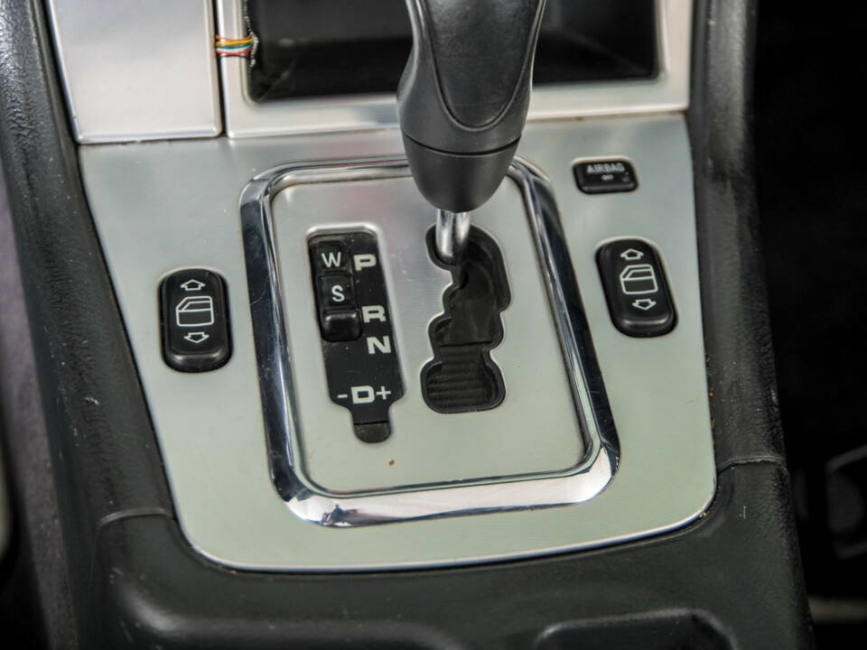 Image 29/50 of Mercedes-Benz SLK 200 Kompressor (2002)