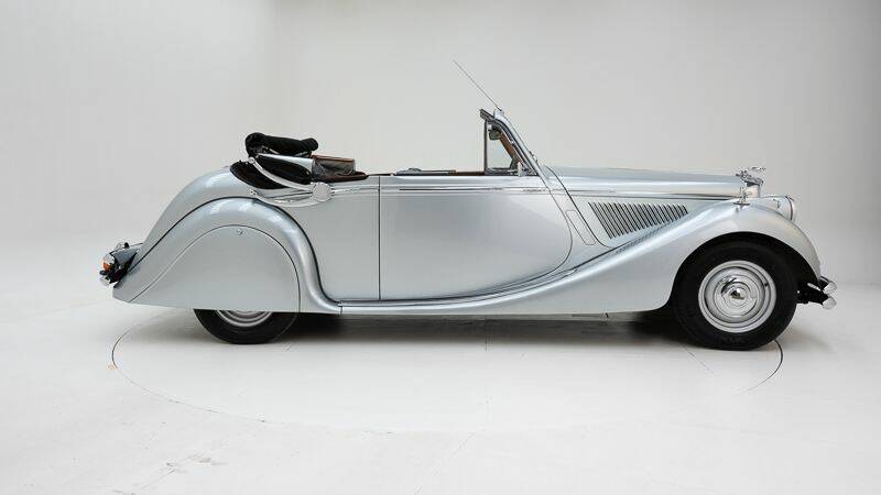 Bild 12/15 von Jaguar Mk V  3.5 Liter (1949)