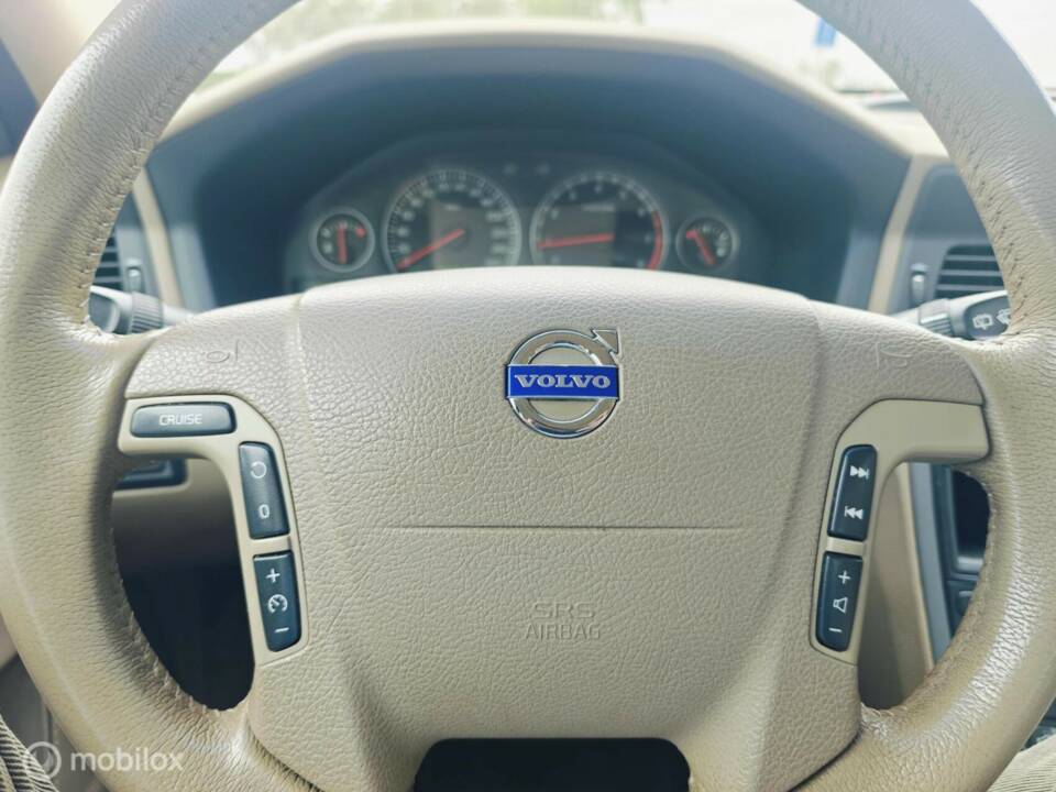 Imagen 21/40 de Volvo V 70 2.4 (2005)