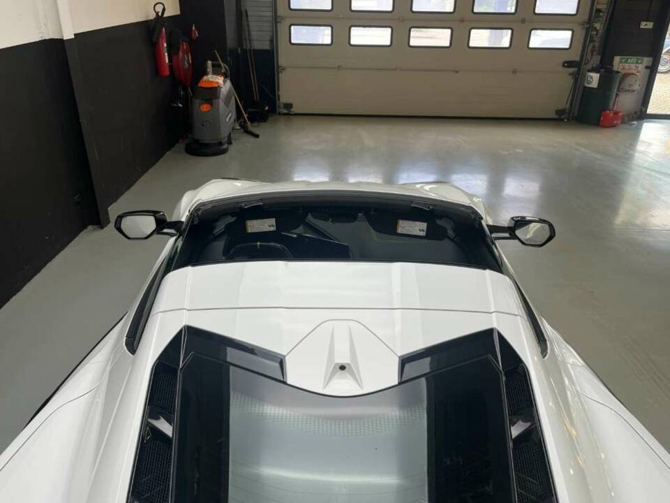 Image 8/50 of Chevrolet Corvette Z06 (2024)