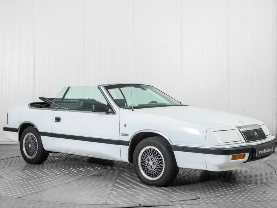 Bild 5/50 von Chrysler Le Baron 2.5 Turbo (1988)