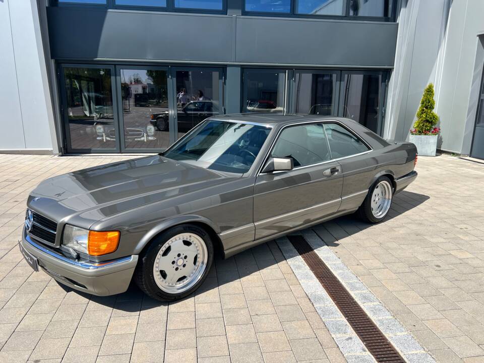 Bild 9/33 von Mercedes-Benz 560 SEC (1991)