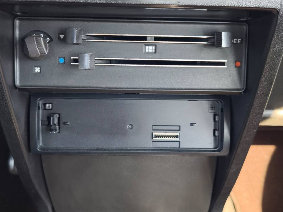 Image 78/94 de Audi 80 CD 5S (1982)