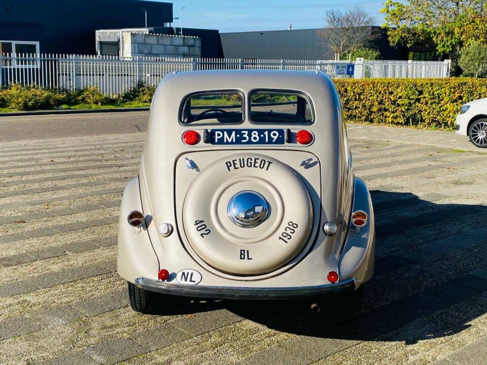 Image 5/50 of Peugeot 402 B (1938)