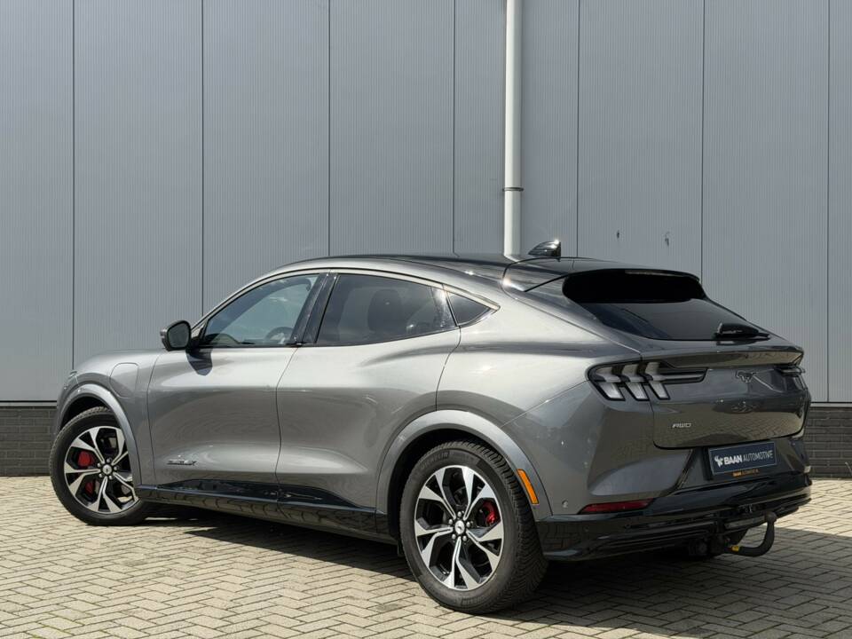 Imagen 8/42 de Ford Mustang Mach-E (2021)