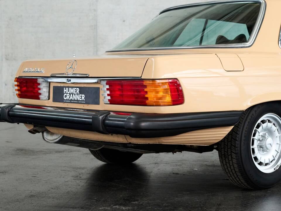Bild 17/50 von Mercedes-Benz 450 SLC (1977)