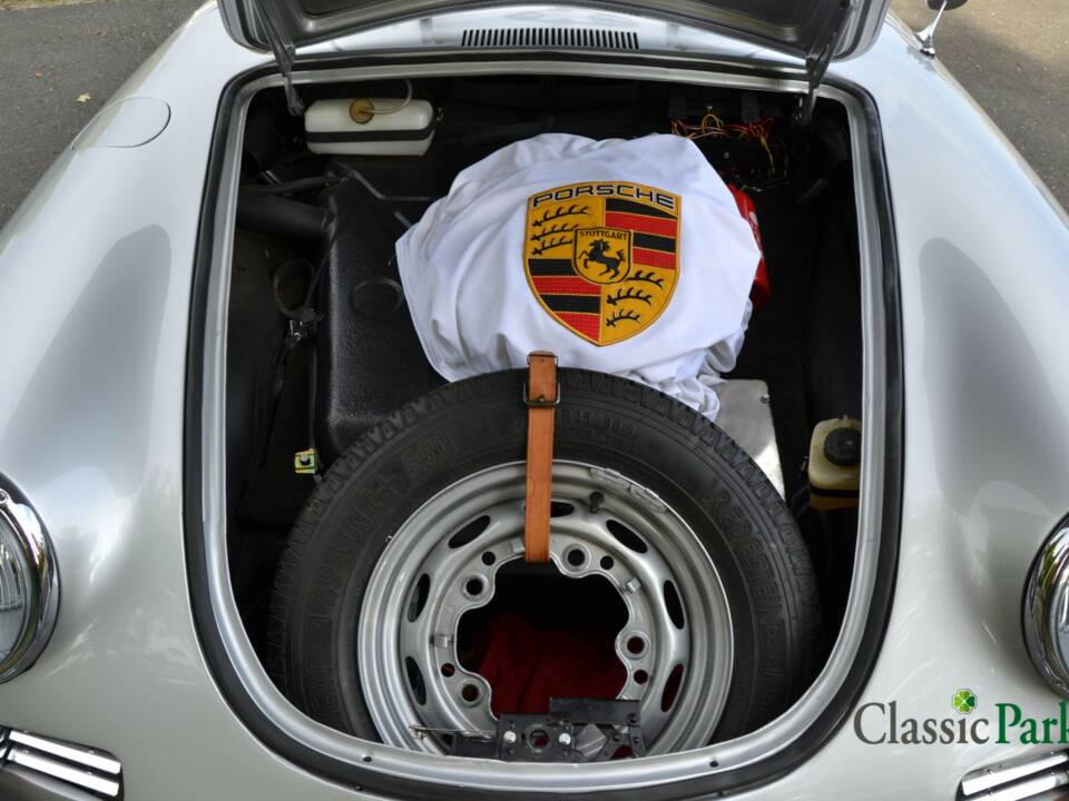 Image 13/50 of Porsche 356 B 1600 Super 90 (1962)