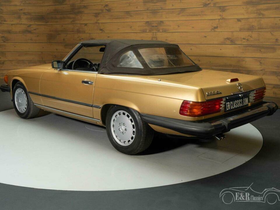 Bild 14/19 von Mercedes-Benz 560 SL (1988)