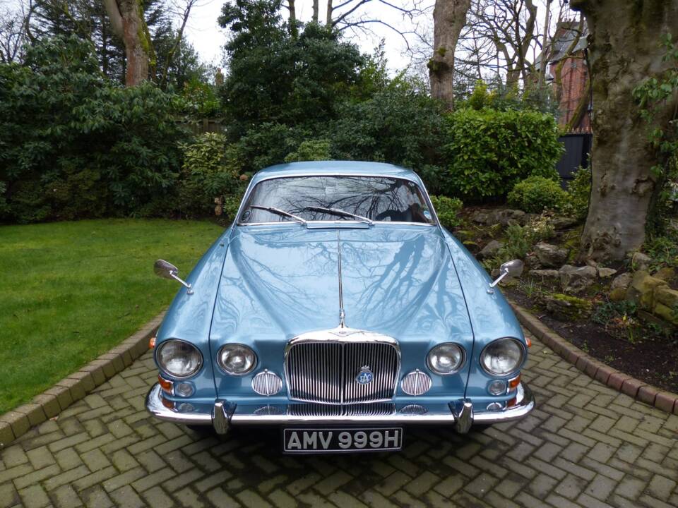 Image 4/16 of Jaguar 420 G (1969)
