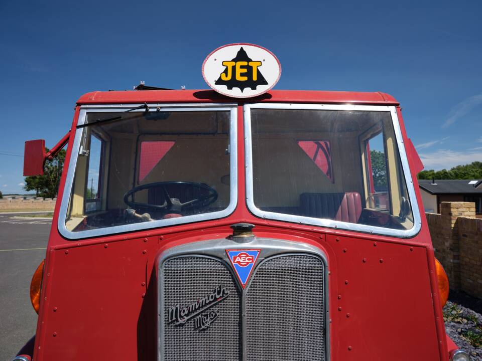 Bild 17/42 von AEC Mammoth Major Tanker (1954)